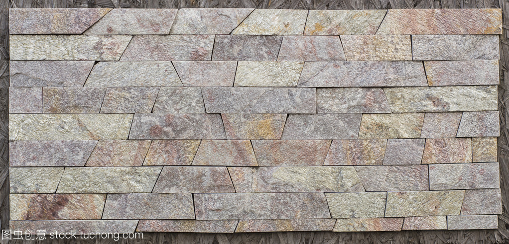 建筑中常用石材與鋼材的特性與應用